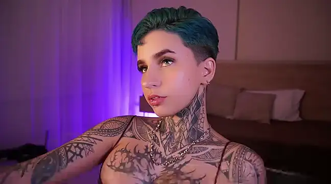 Snapshot of AliceShazaham_ chatting on 7, 12, 2024 AliceShazaham online show from 7, 12, 2024