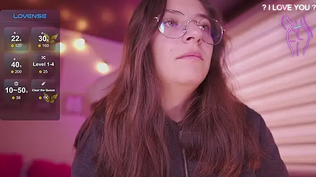 Snapshot of milly_kenner chatting on 10, 2, 2026 milly kenner online show from 10, 2, 2026