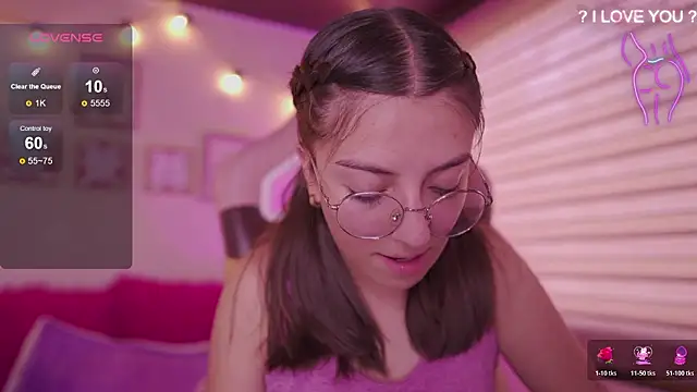 Snapshot of milly_kenner chatting on 11, 3, 2026 milly kenner online show from 11, 3, 2026