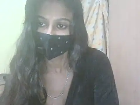 Snapshot of JENIFER_PUNE chatting on 17, 12, 2024 JENIFER PUNE online show from 17, 12, 2024