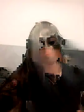 JENIFER PUNE online show from 8, 4, 2026