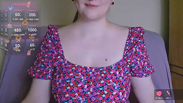 ChubbyMaia online show from 2, 2, 2025