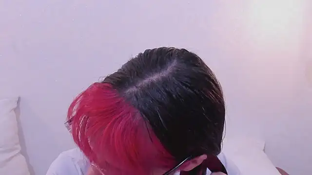 RedMeloddy online show from 6, 2, 2025