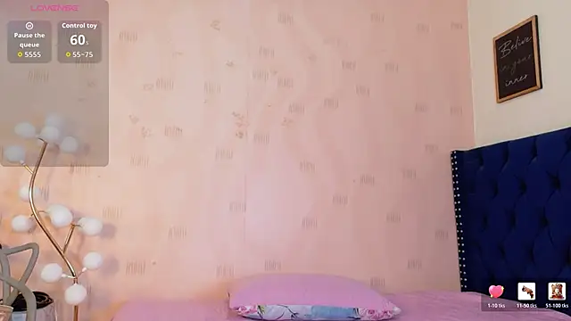 Snapshot of littleebonymommy chatting on 28, 2, 2026 littleebonymommy online show from 28, 2, 2026