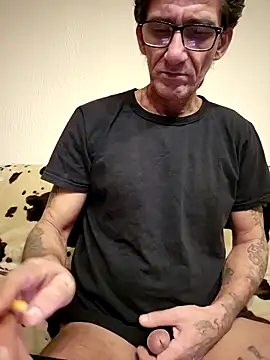 Snapshot of Zgodanilep chatting on 27, 11, 2025 Zgodanilep online show from 27, 11, 2025