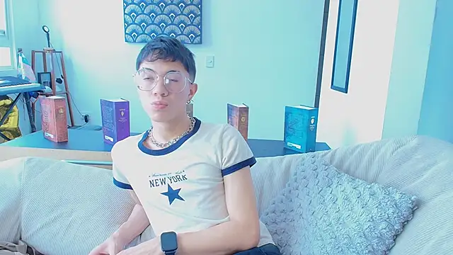 Snapshot of Justyn_Ross chatting on 12, 9, 2025 Justyn Ross online show from 12, 9, 2025