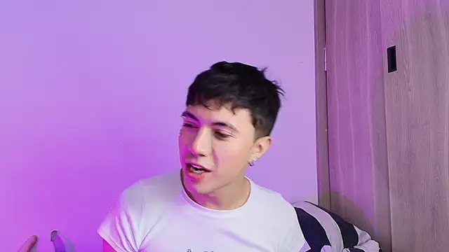 Snapshot of Justyn_Ross chatting on 26, 9, 2025 Justyn Ross online show from 26, 9, 2025