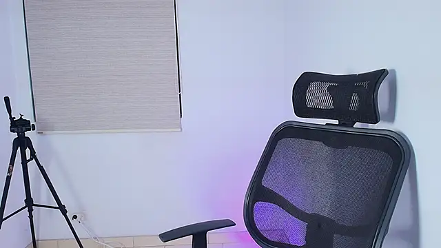 Snapshot of Justyn_Ross chatting on 3, 10, 2025 Justyn Ross online show from 3, 10, 2025