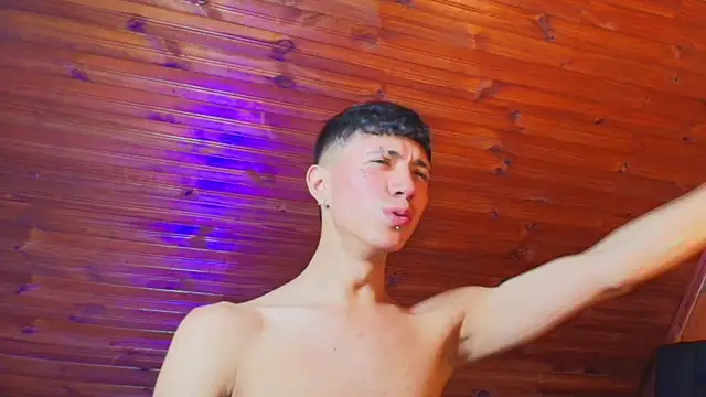 Snapshot of Justyn_Ross chatting on 24, 11, 2025 Justyn Ross online show from 24, 11, 2025