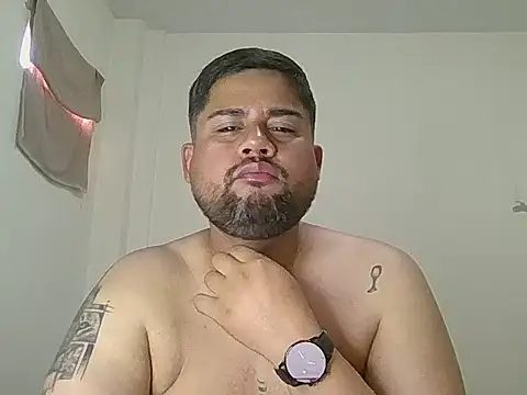 GABRIELGARCIA1313 online show from 6, 7, 2026