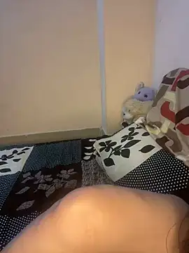 Snapshot of _riyaahahaha_ chatting on 22, 2, 2025  riyaahahaha  online show from 22, 2, 2025