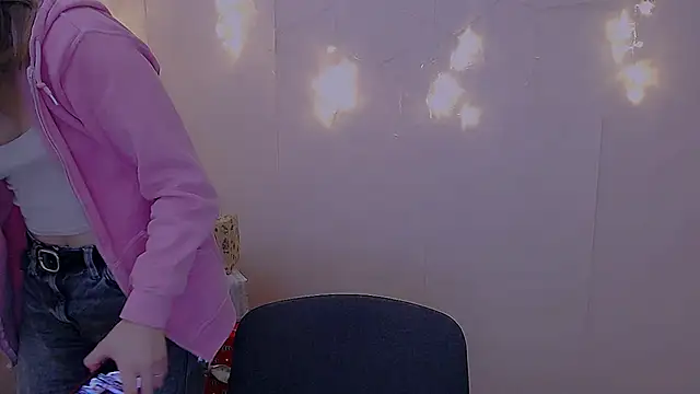 Sweet Doll Luna online show from 18, 12, 2024