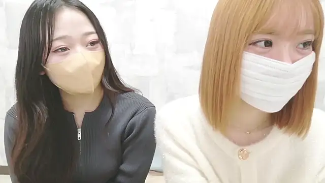 LOVE MOMO LOVE online show from 4, 2, 2026