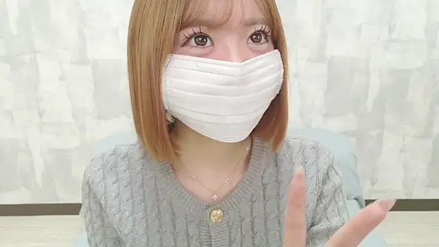 Snapshot of LOVE_MOMO_LOVE chatting on 21, 4, 2026 LOVE MOMO LOVE online show from 21, 4, 2026