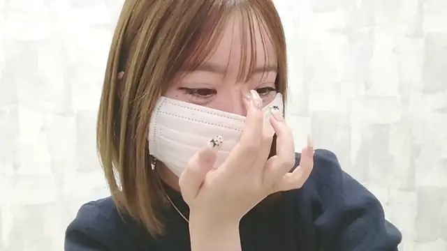 LOVE MOMO LOVE online show from 23, 6, 2026