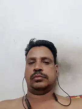 Snapshot of Raj1043 chatting on 19, 2, 2025 Raj1043 online show from 19, 2, 2025