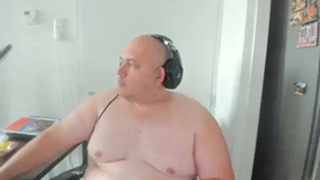 BigromeoXX online show from 31, 10, 2025