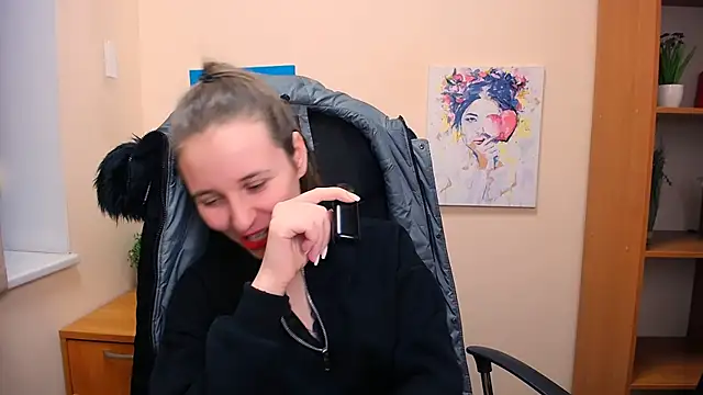 Snapshot of _Nicole_new chatting on 24, 2, 2025  Nicole new online show from 24, 2, 2025