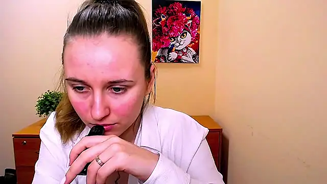 Snapshot of _Nicole_new chatting on 27, 2, 2025  Nicole new online show from 27, 2, 2025