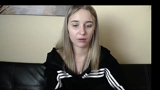  Nicole new online show from 14, 11, 2025