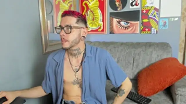 Snapshot of MurdockH chatting on 7, 11, 2025 MurdockH online show from 7, 11, 2025