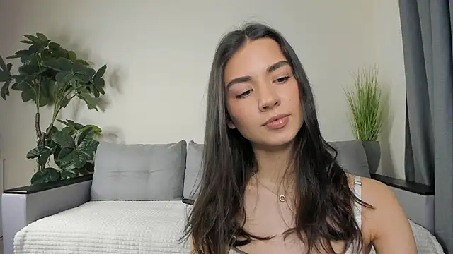 NicoleLuv online show from 18, 12, 2024