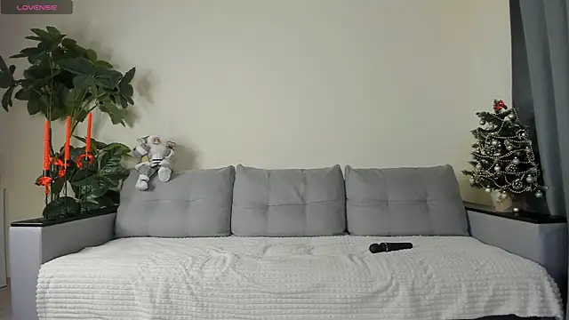 NicoleLuv online show from 26, 12, 2024