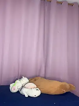 MiaGoth  online show from 16, 4, 2026