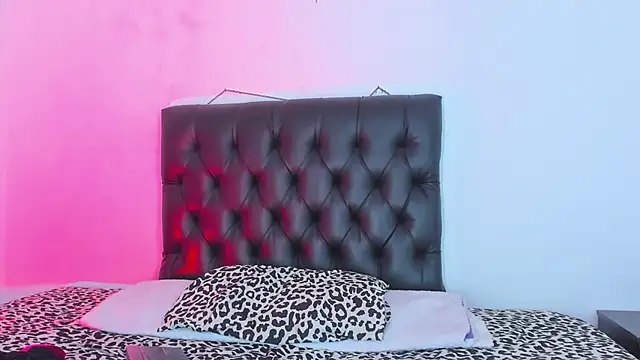 seline wolff online show from 11, 1, 2025