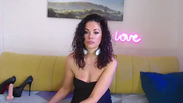 Snapshot of MariaModel chatting on 4, 2, 2026 MariaModel online show from 4, 2, 2026