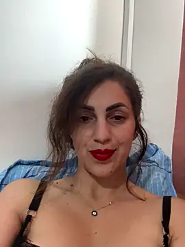 EmaSkyes online show from 19, 11, 2025