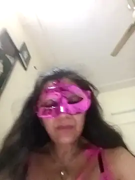 Snapshot of DesiMuffin chatting on 22, 10, 2025 DesiMuffin online show from 22, 10, 2025