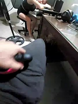 Snapshot of aurelialux chatting on 15, 2, 2025 aurelialux online show from 15, 2, 2025