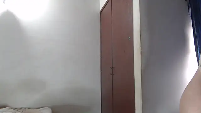 Snapshot of aurelialux chatting on 7, 3, 2025 aurelialux online show from 7, 3, 2025