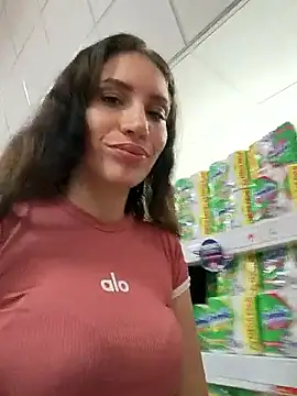 Snapshot of aurelialux chatting on 18, 9, 2025 aurelialux online show from 18, 9, 2025