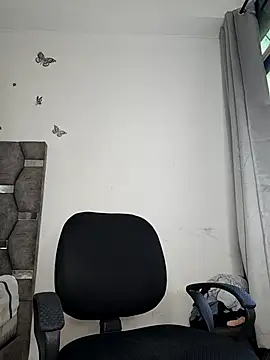 Snapshot of aurelialux chatting on 17, 12, 2025 aurelialux online show from 17, 12, 2025