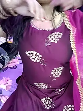 Snapshot of kaamuk_shweta chatting on 8, 2, 2026 kaamuk shweta online show from 8, 2, 2026