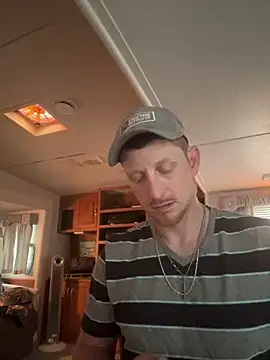 Snapshot of bigred0808 chatting on 5, 4, 2026 bigred0808 online show from 5, 4, 2026