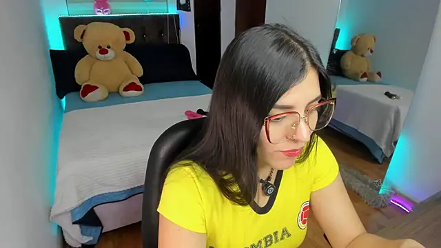 Snapshot of Luxxur69 chatting on 23, 6, 2026 Luxxur69 online show from 23, 6, 2026