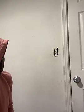 Snapshot of honeybrow chatting on 14, 12, 2024 honeybrow online show from 14, 12, 2024