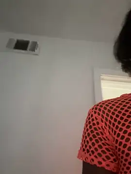 Snapshot of honeybrow chatting on 23, 12, 2024 honeybrow online show from 23, 12, 2024