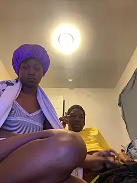 Snapshot of honeybrow chatting on 21, 3, 2025 honeybrow online show from 21, 3, 2025