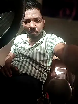 Snapshot of Mmm992170 chatting on 20, 2, 2025 Mmm992170 online show from 20, 2, 2025