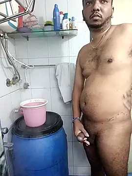 Snapshot of Mmm992170 chatting on 28, 9, 2025 Mmm992170 online show from 28, 9, 2025