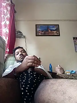 Snapshot of Mmm992170 chatting on 7, 10, 2025 Mmm992170 online show from 7, 10, 2025