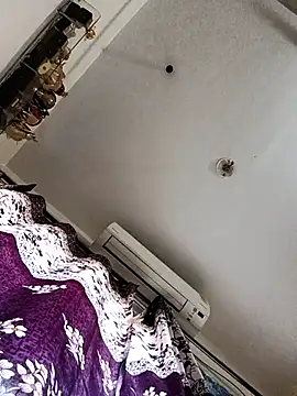 Snapshot of Mmm992170 chatting on 9, 1, 2026 Mmm992170 online show from 9, 1, 2026