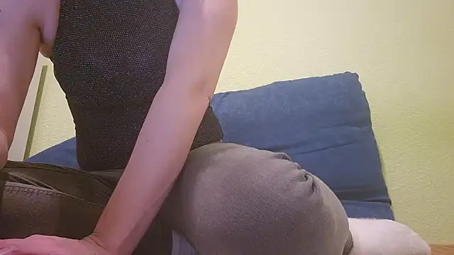 Snapshot of EstrellaWalters chatting on 25, 2, 2025 EstrellaWalters online show from 25, 2, 2025