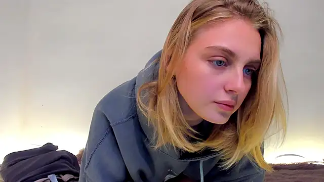 pretty girlnextdoor online show from 6, 11, 2025