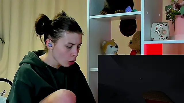 Snapshot of callmetori chatting on 17, 12, 2024 callmetori online show from 17, 12, 2024