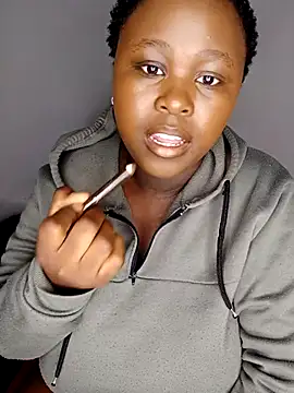 Dark Berry 26 online show from 15, 4, 2026